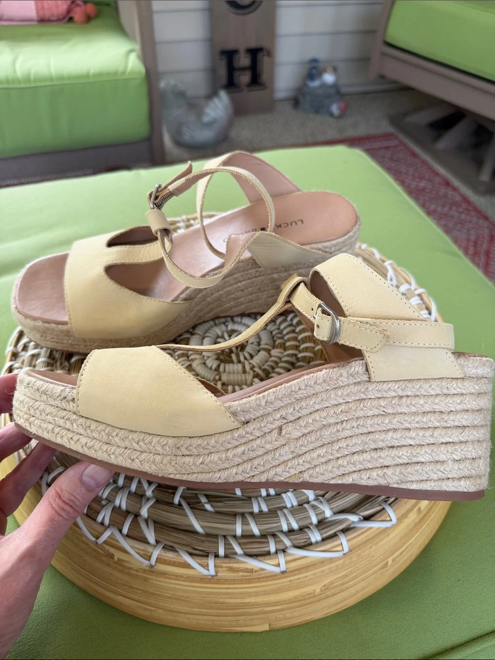 Lucky Brand Women's Valki Wedge Sandal T-Strap Espadrille Size 10M